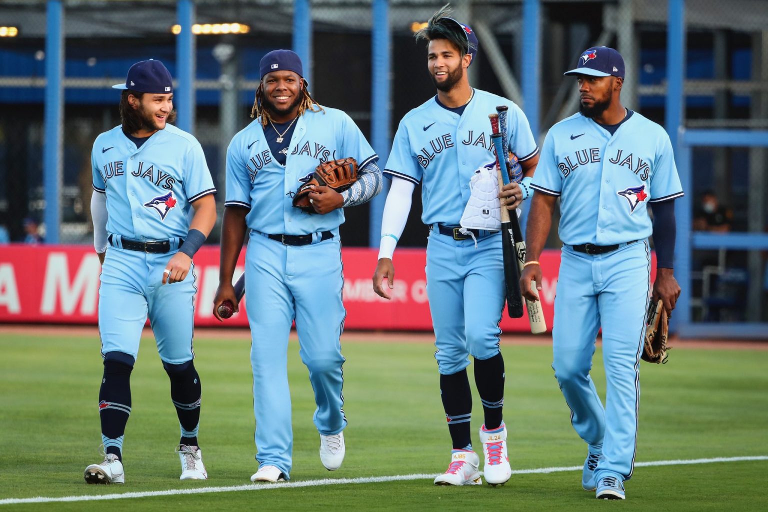 Toronto Blue Jays Now The Leagues Best Odds To Win 2015