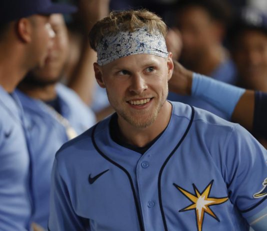 Rays Defeat Texas 5-1, Walls All Smiles After Homer