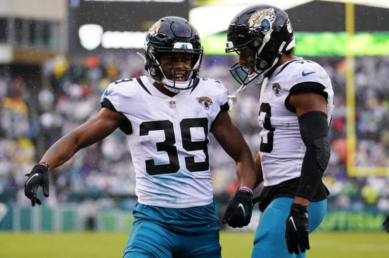 Jaguars looking for first 3-game winning streak against rival Titans since 2005-06 seasons