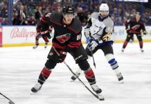 Hurricanes Defeat Lightning In Shootout