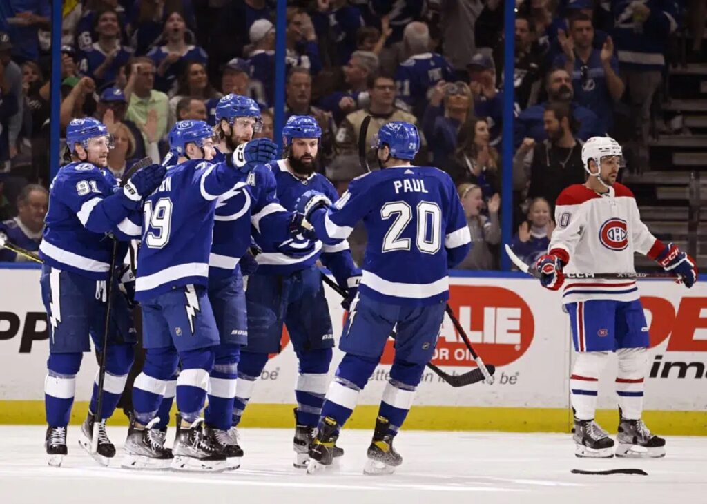 Tampa Bay Lightning celebrate defenseman Victor Hedman's (77) goal during the first period of an NHL hockey game against the Montreal Canadiens, Saturday, March 18, 2023, in Tampa, Fla.
