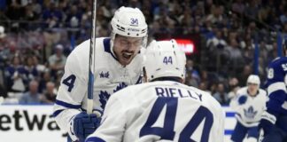 Riely Scores As Leafs Defeat Lightning In OT Of Game Three