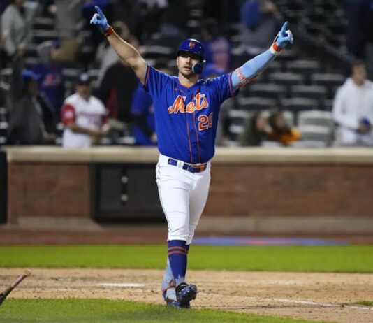 Pete Alonso Celebrates Walk Off Homer As Mets Stun Rays 8-7