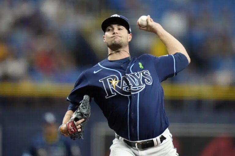 McClanahan improves to 6-0 as Rays beat Pirates 8-1