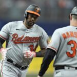 Aaron Hicks Drives In 4 As Orioles Defeat Rays 8-6