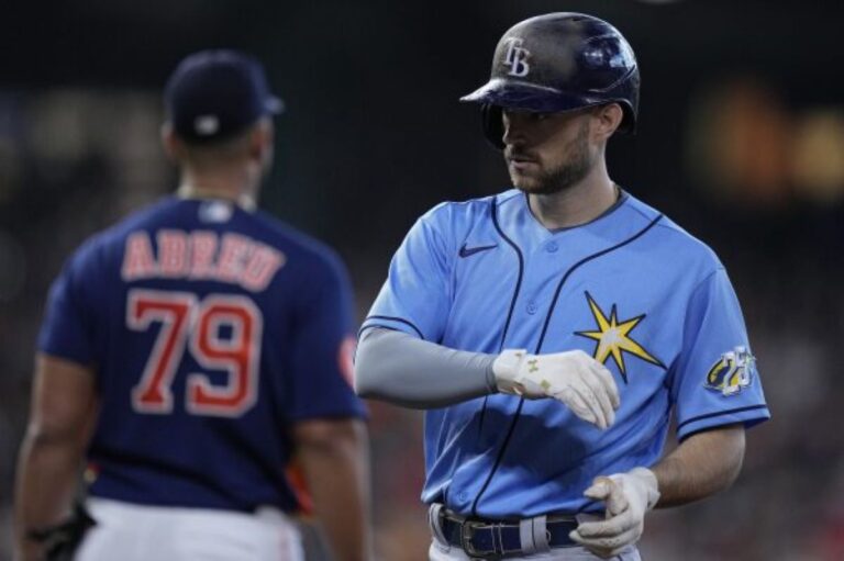 Brandon Lowe, Josh Lowe lead Rays past Astros 8-2