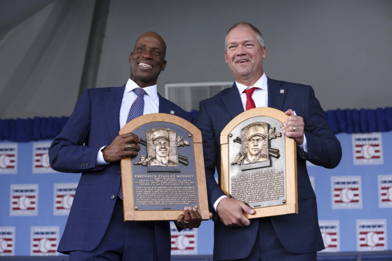 Scott Rolen credits his parents, Tampa’s Fred McGriff thanks fellow players at Hall of Fame induction