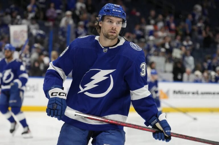 Lightning sign Brandon Hagel to an 8-year extension worth $52 million