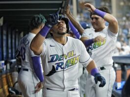 Pinto Homers Rays Even Series With Mariners