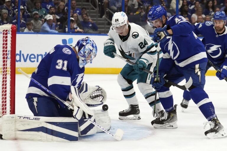 Johansson Solid Again In Lightning 6-0 Win Over Sharks