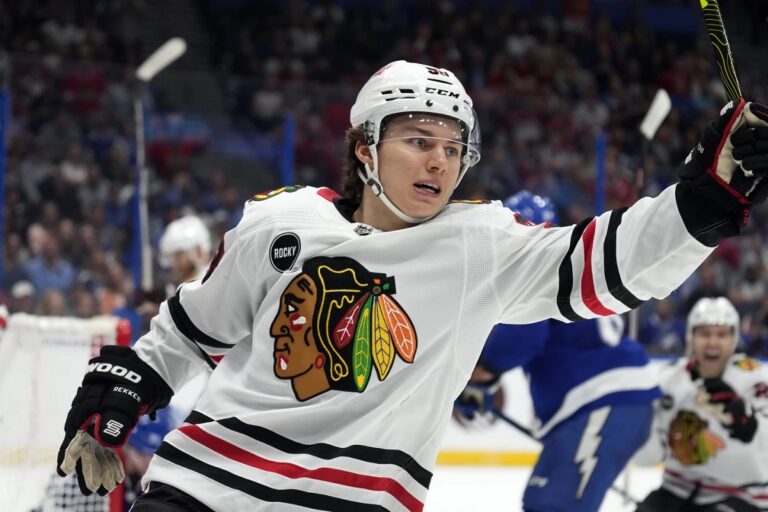 Bedard Leads Chicago over Lightning