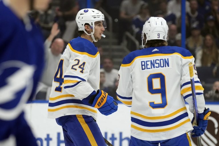 Dylan Cozens scores 2 goals as Sabres beat Lightning 4-2