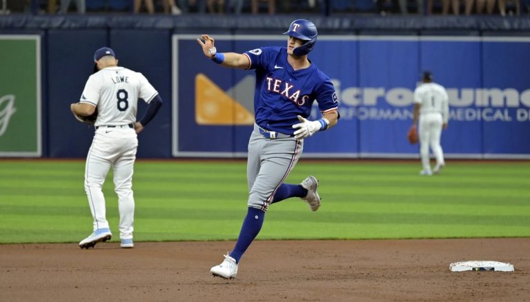 Josh Jung breaks his right wrist after homering, driving in 4 in Rangers’ 9-3 win over Rays