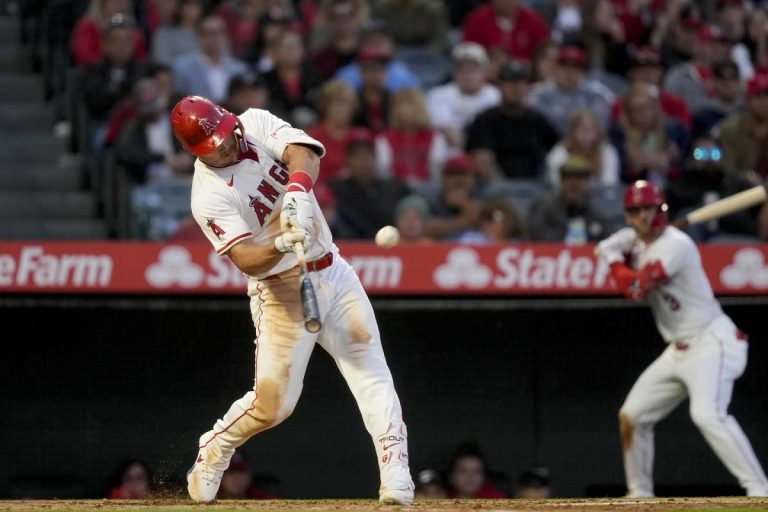 Mike Trout Homers In Angels Win Over Rays