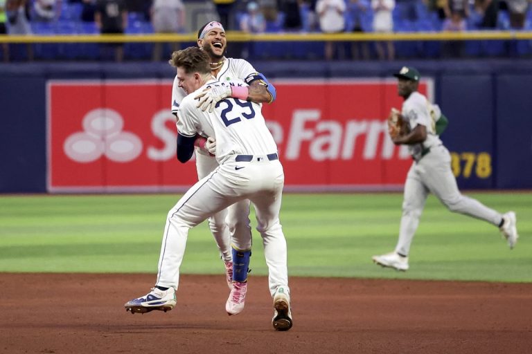 Jose Siri follows tremendous catch with walk-off hit in the 9th, Rays beat Athletics 4-3