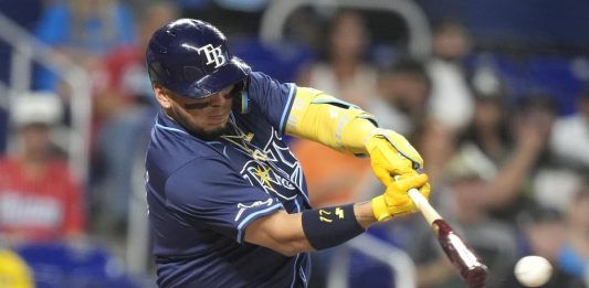 Paredes Doubles Twice In Rays Win