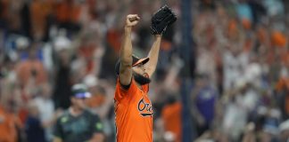 Dominquez Celebrates Orioles Win Over Rays