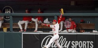 Nootbar Terrific Catch In Cardinals Win Over Rays