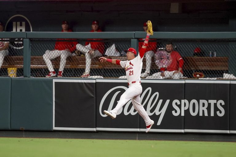 Nootbar Terrific Catch In Cardinals Win Over Rays