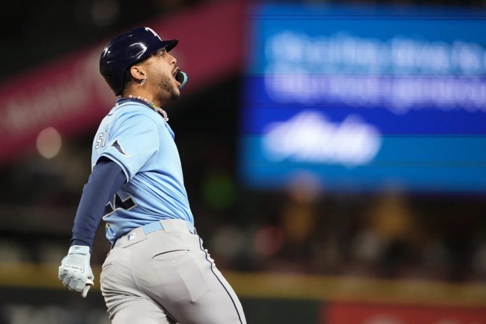 Siri Homers As Rays Defeat Mariners