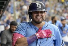 Aranda Homers In Third Straight Game Rays Sweep Jays