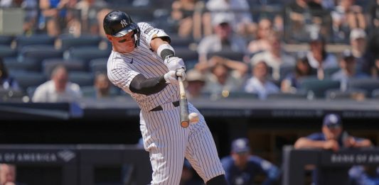 New York Yankees' Aaron Judge hits a single during the sixth inning of a baseball game against the Tampa Bay Rays, Saturday, May 3, 2025, in New York. (AP Photo/Frank Franklin II)