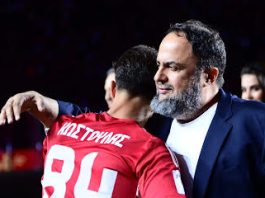 Marinakis