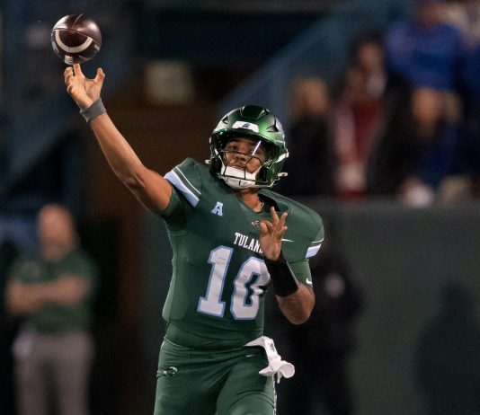 FORMER TULANE STAR Darian_Mensah NOW AT DUKE - AP PHOTO
