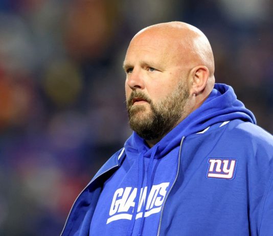 Giants head coach Brian Dabol