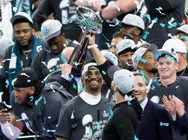 NFL kickoff Eagles