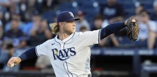 Tampa Bay Rays pitcher Shane Baz delivers to the Seattle Mariners during the first inning of a baseball game Monday, Sept. 1, 2025, in Tampa, Fla. (AP Photo/Chris O'Meara)
