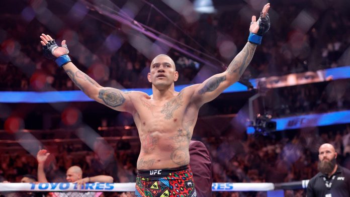 Alex Pereira Reclaims UFC Championship Gold in Explosive Fashion