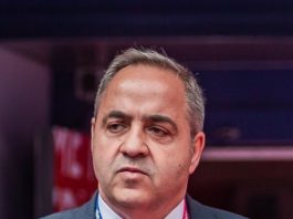 Kyriakos Dourekas Wins Mandela Award For Sport When the spotlight illuminated the Mandela Awards 2025 gala in Bari, Italy, one figure drew particular intrigue from the world of football: Kyriakos Dourekas